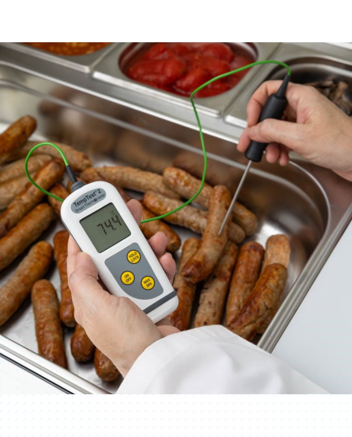 ETI Termometer TempTest® 2. Inklusive fast insticksgivare Ø3.3 x 100mm med kabel. Displayen auto-roterar för enkel avläsning. IP67. Mätområde -50 till 300°C. Med kalibreringscertifikat och bärväska.