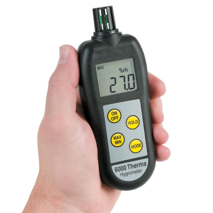 ETI Hygrometer %RH modell 6000. Visning antingen 0 till 100% RH, upplösning 0,1% RH eller temperatur -20 till 50°C. Mäter även daggpunkt. inbyggd givare