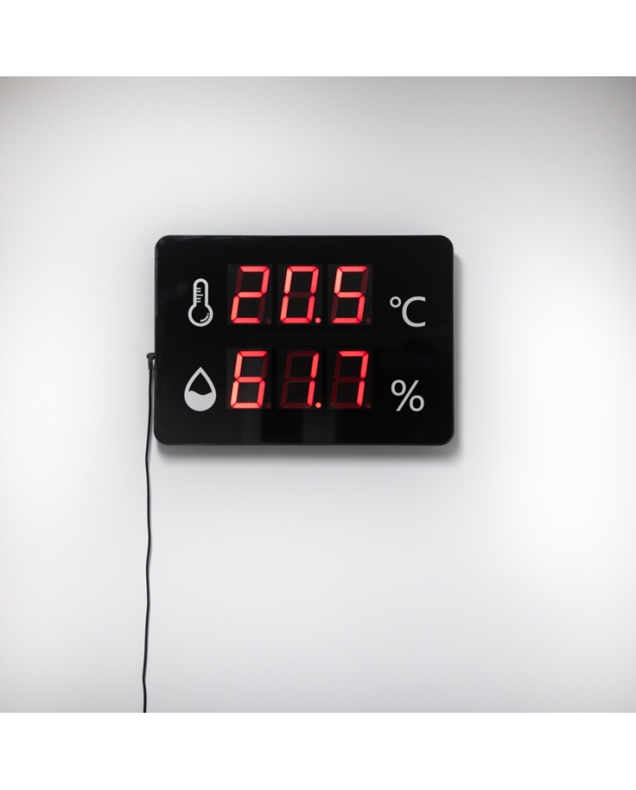 ETI Stor digital termometer och hygrometer för väggmontage i publika lokaler, som skolor och kontor. Minsta varianten med måtten 25 x 170 x 210mm