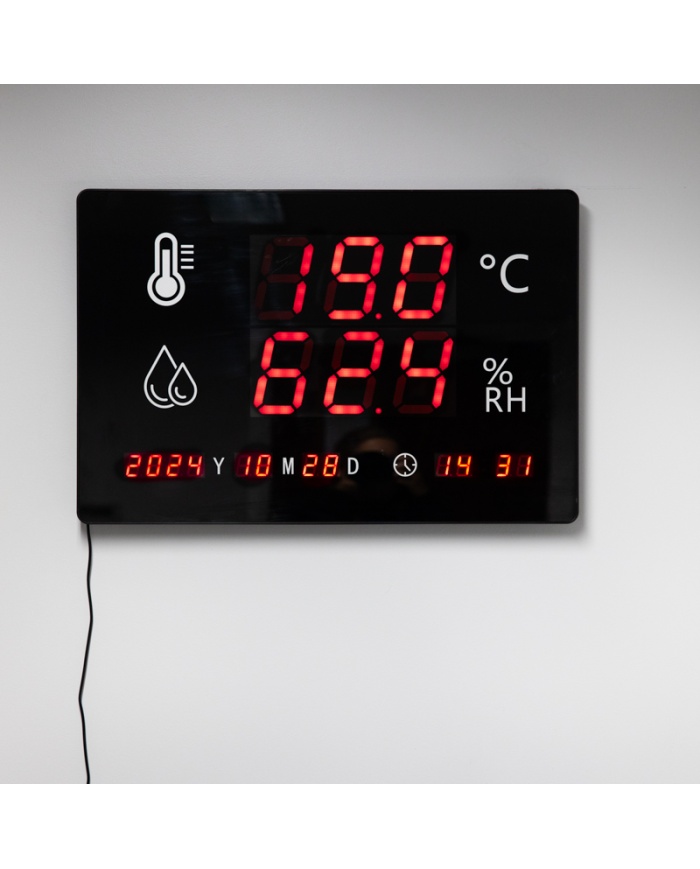 ETI Stor digital termometer och hygrometer för väggmontage i publika lokaler, som skolor och kontor. Största varianten med måtten 32 x 400 x 600mm